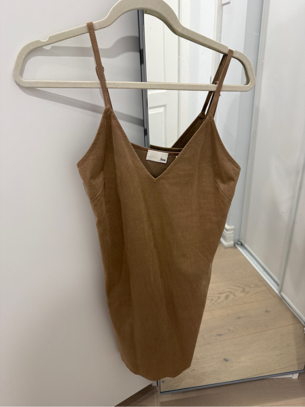 Wilfred Brown V-Neck Spaghetti Strap Dress
